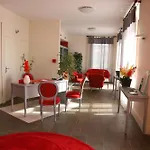 Domaine De Chantemerle Hotel 3*