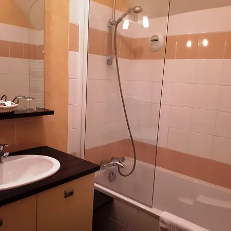 Domaine De Chantemerle