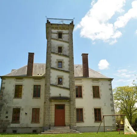 Отель Domaine De Chantemerle