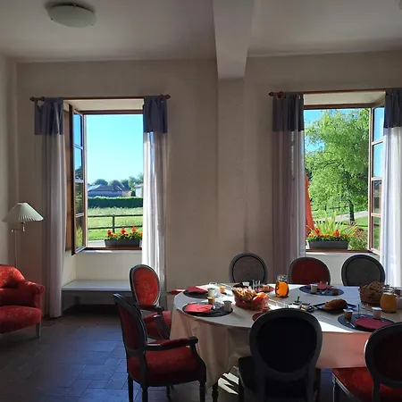 Domaine De Chantemerle 3*