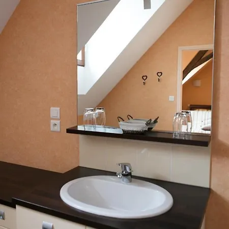 Domaine De Chantemerle 3*