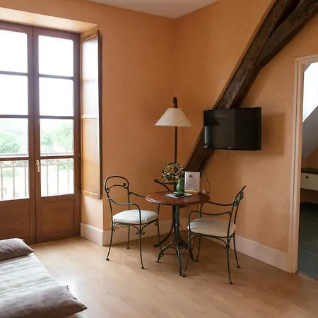 Domaine De Chantemerle 3*