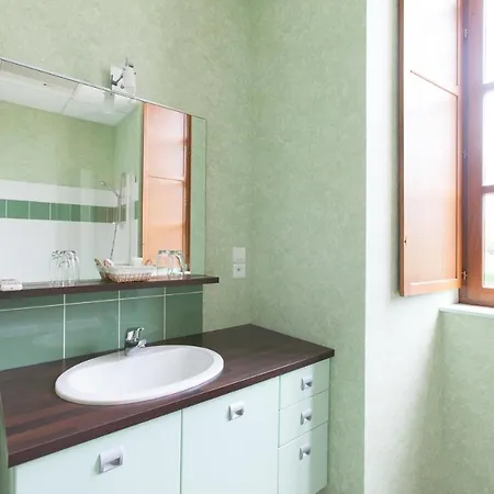 Domaine De Chantemerle Мутье-су-Шантмерль