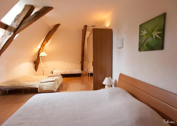 Domaine De Chantemerle 3*