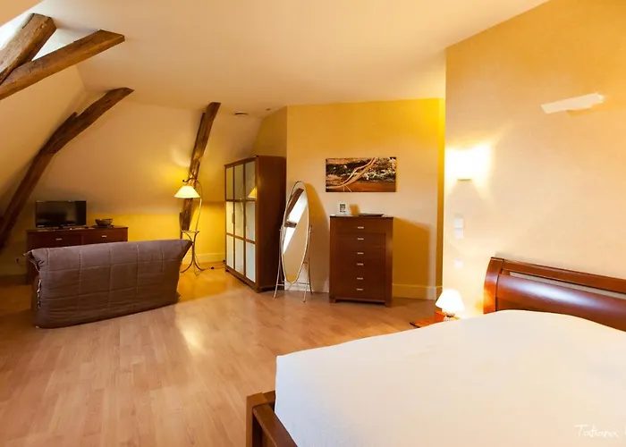 Domaine De Chantemerle 3* Moutiers-Sous-Chantemerle