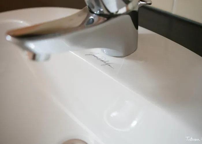 Domaine De Chantemerle 3*